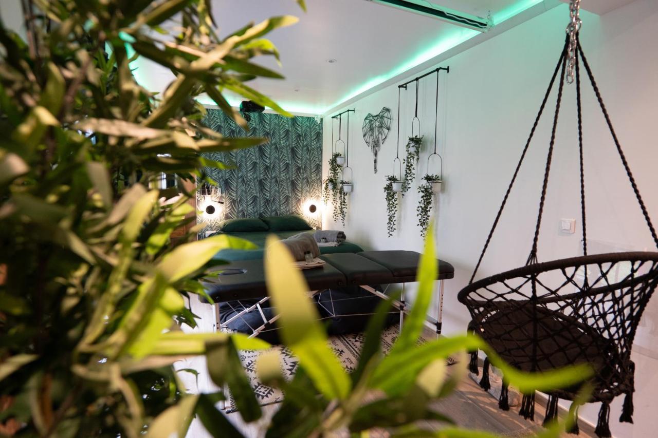 Capsule Thailande I Sauna I Balneo I Console I Jeux En Bois I Cinema I Cour Interieure Trith-Saint-Leger Екстериор снимка