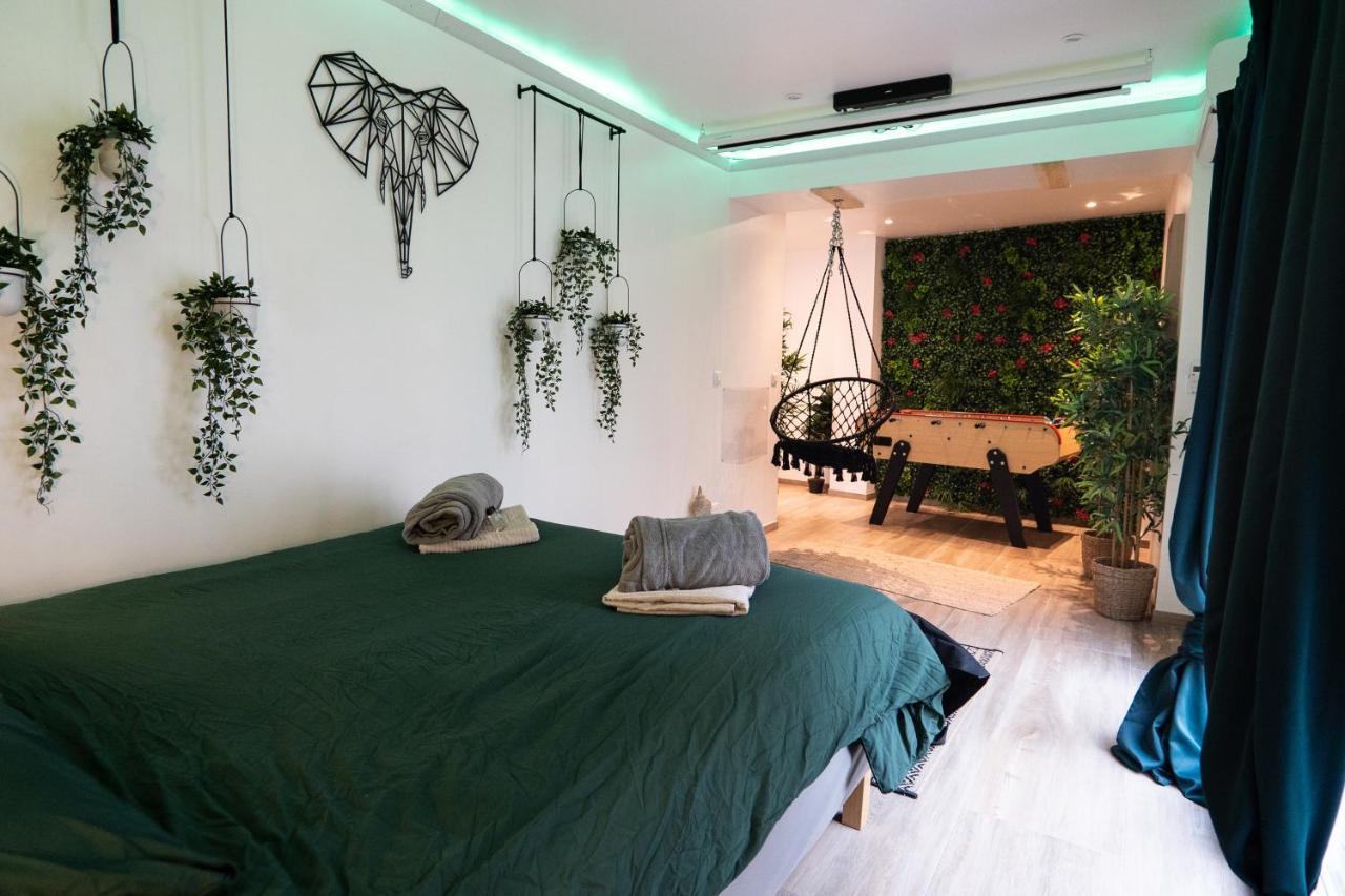 Capsule Thailande I Sauna I Balneo I Console I Jeux En Bois I Cinema I Cour Interieure Trith-Saint-Leger Екстериор снимка