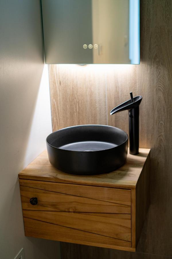 Capsule Thailande I Sauna I Balneo I Console I Jeux En Bois I Cinema I Cour Interieure Trith-Saint-Leger Екстериор снимка