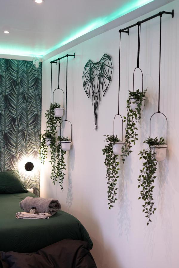 Capsule Thailande I Sauna I Balneo I Console I Jeux En Bois I Cinema I Cour Interieure Trith-Saint-Leger Екстериор снимка
