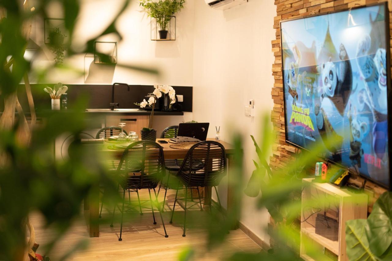 Capsule Thailande I Sauna I Balneo I Console I Jeux En Bois I Cinema I Cour Interieure Trith-Saint-Leger Екстериор снимка